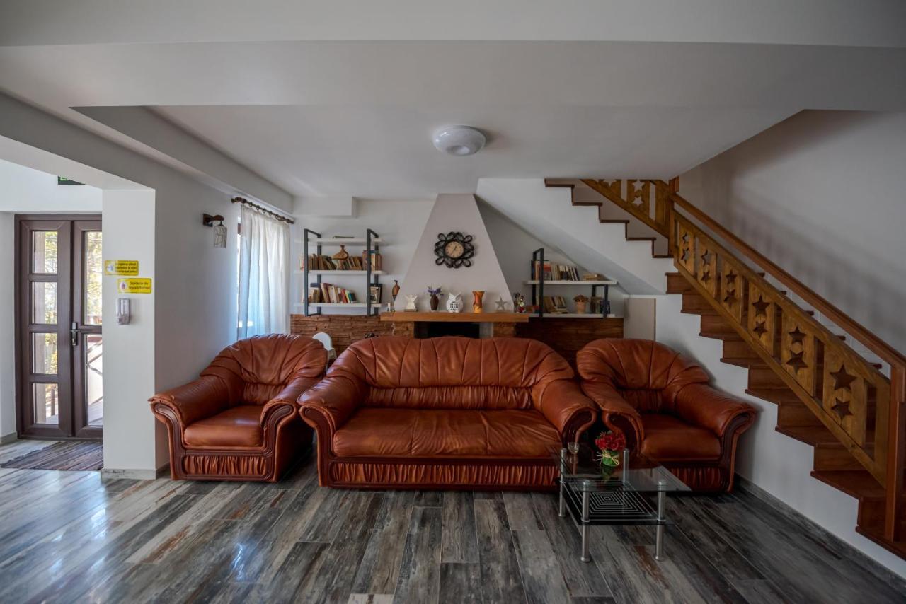 Vila Loft Cube Синая Екстериор снимка